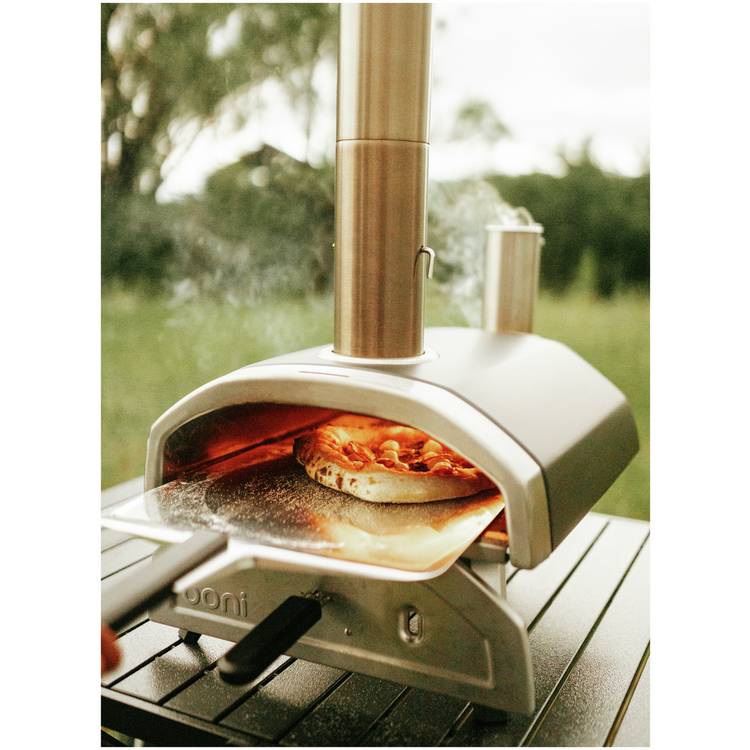 Ooni 12 inch aluminium pizza peel - British product
