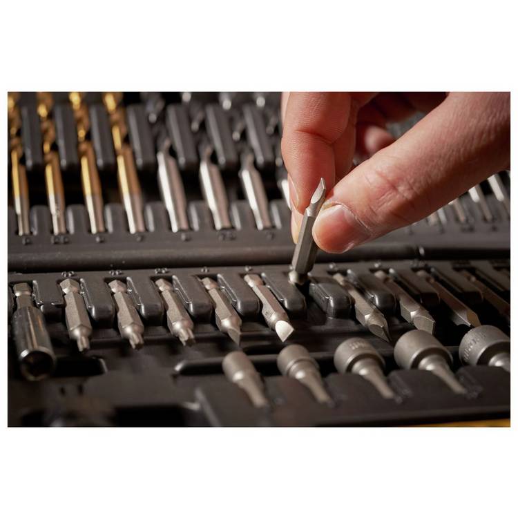 Stanley 100 piece drill bits, UK version