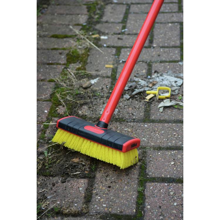 Hilka Paving Deck Patio Brush Set (British brand)