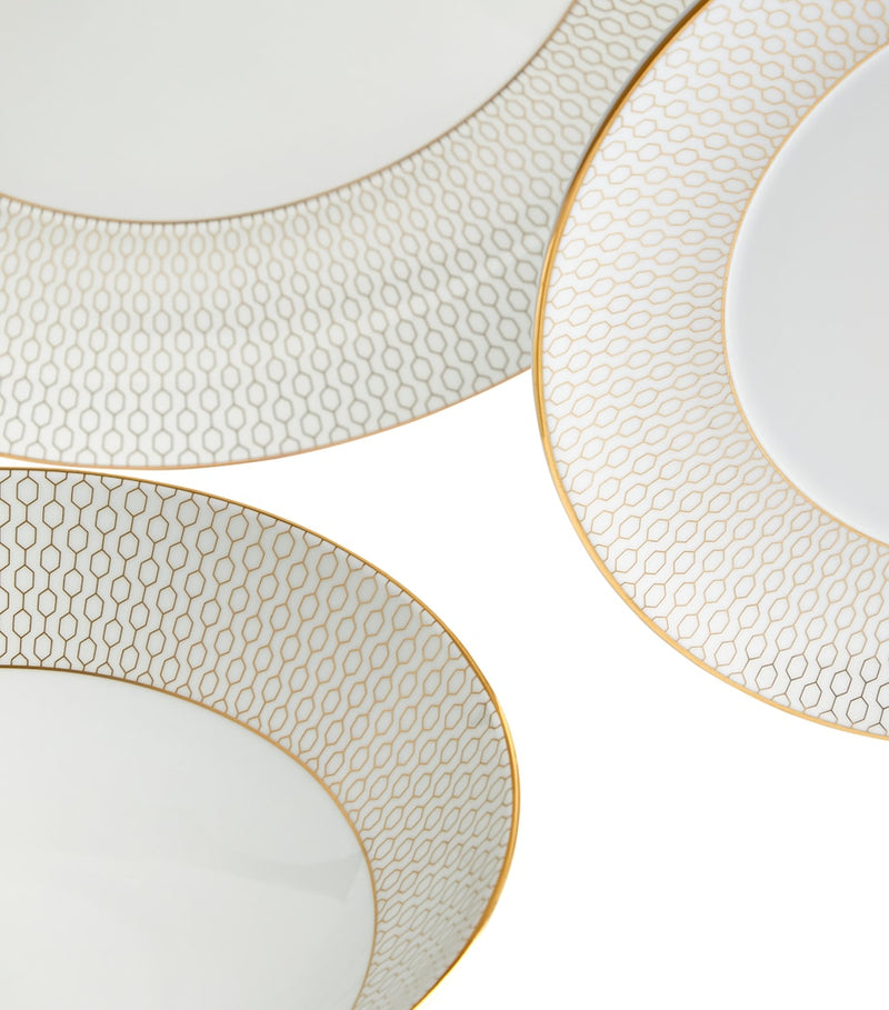Wedgwood Gio Gold dinnerware set fine bone china, UK version