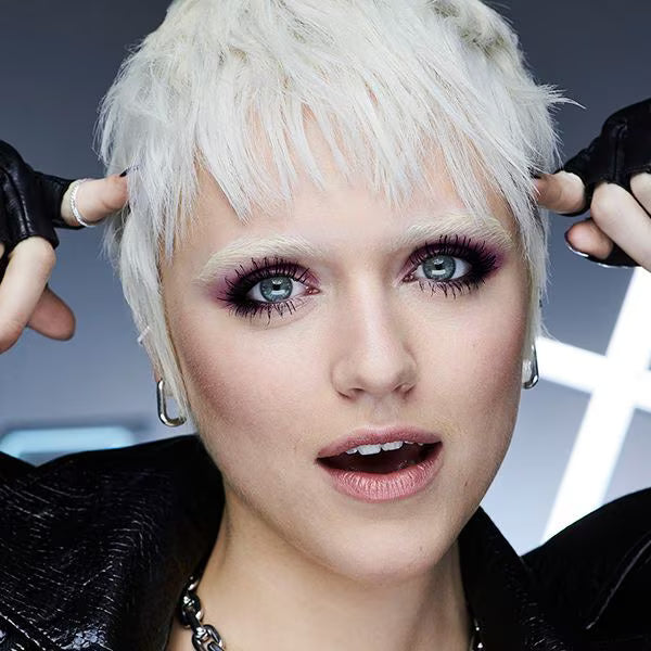 Avon Exxtravert Extreme Volume Mascara Blackest Black - British product