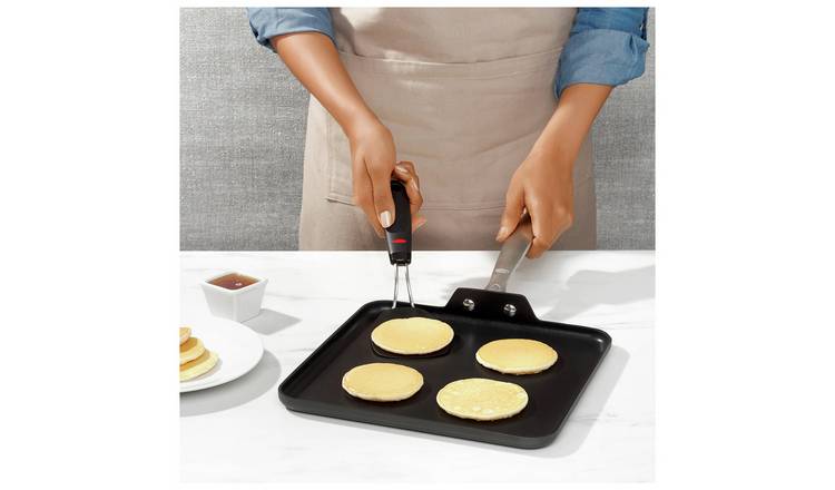 OXO Softworks flexible nylon turner, UK version