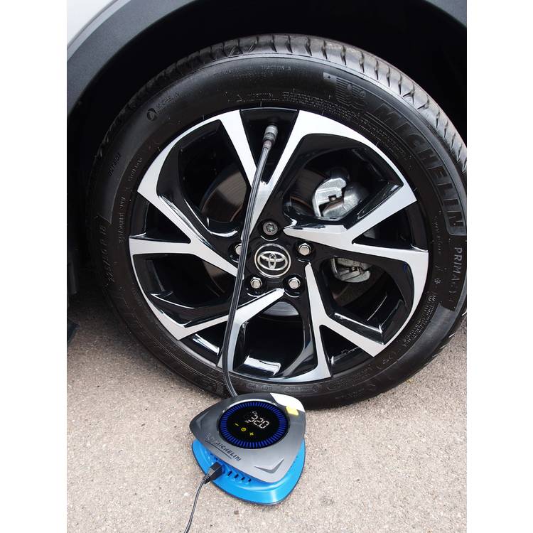 Michelin tyre inflator 12V digital display - British product