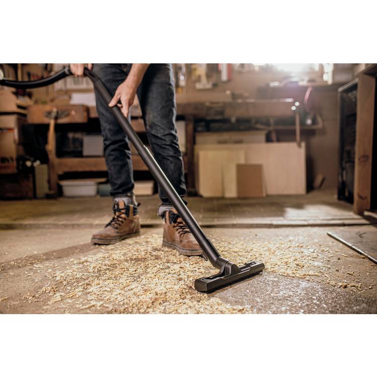 Karcher WD 3 wet dry vacuum cleaner 17 litre, UK version