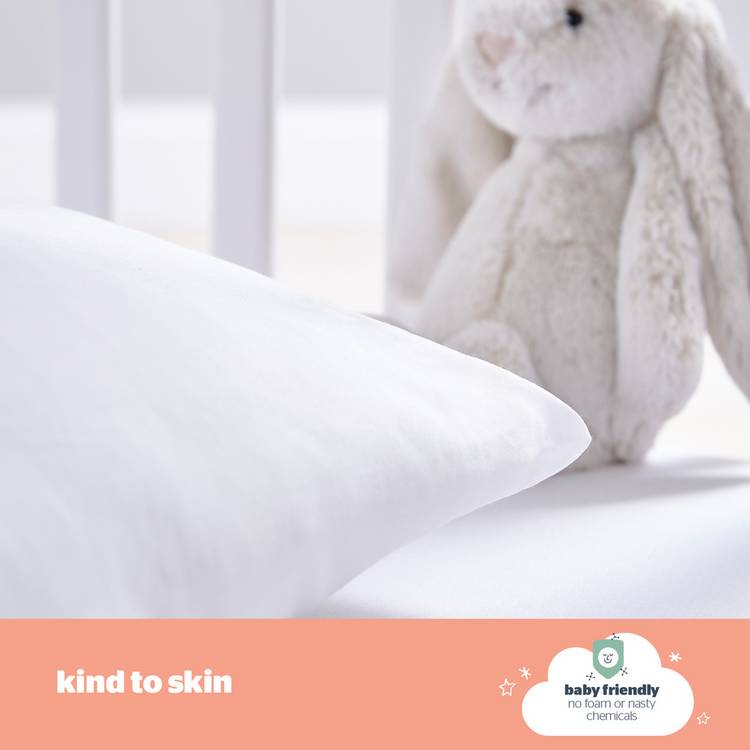 Silentnight 4.5 tog duvet and pillow set for cot bed - British product
