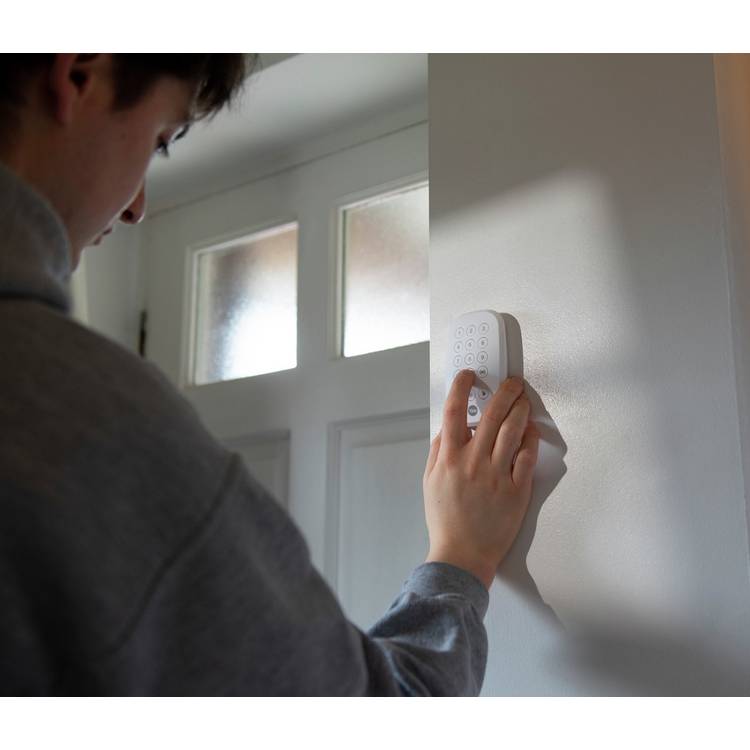 Yale Sync Alarm Keypad wireless smart home device, UK version