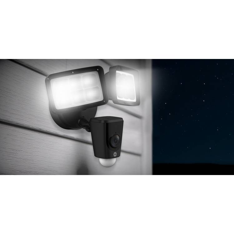Yale black floodlight security camera 1080p 2000 lumen - British product