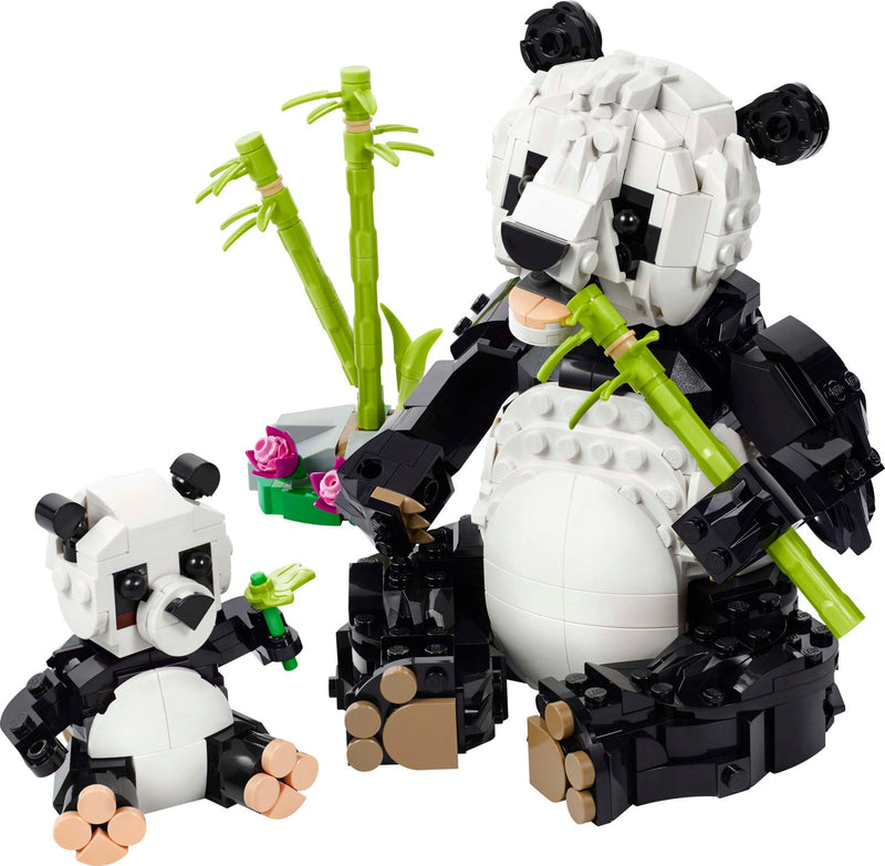 Lego Creator Wild Animals Panda Family 626 pieces (British brand)