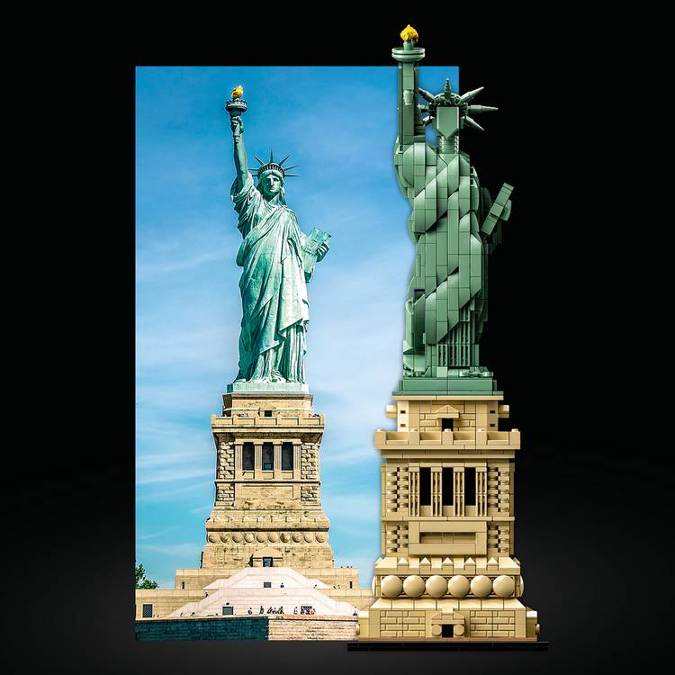 LEGO Statue of Liberty 21042 building set imported from UK