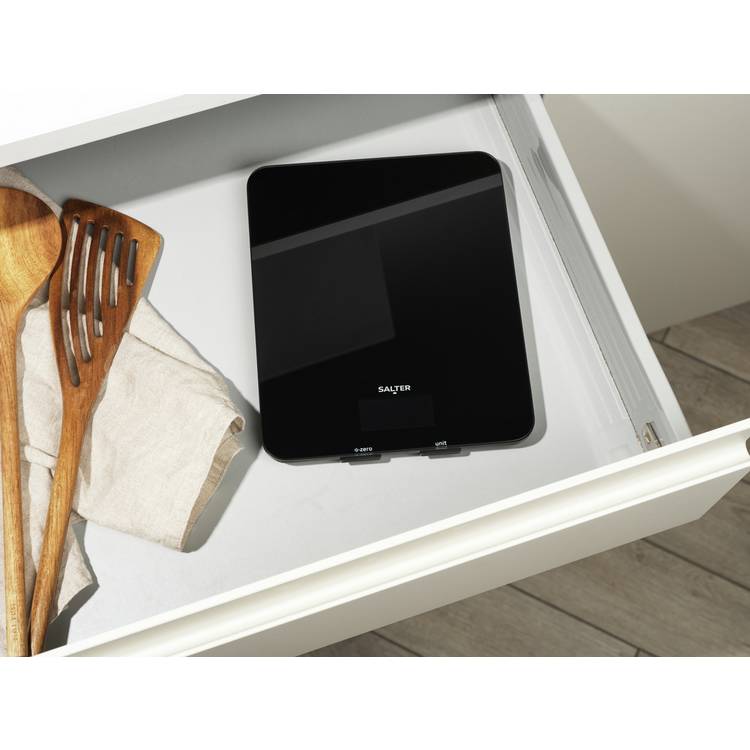 Salter Aquatronic glass digital kitchen scale black - British product