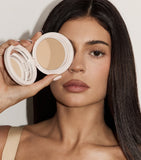 Kylie Cosmetics Natural Blur powder foundation, UK version
