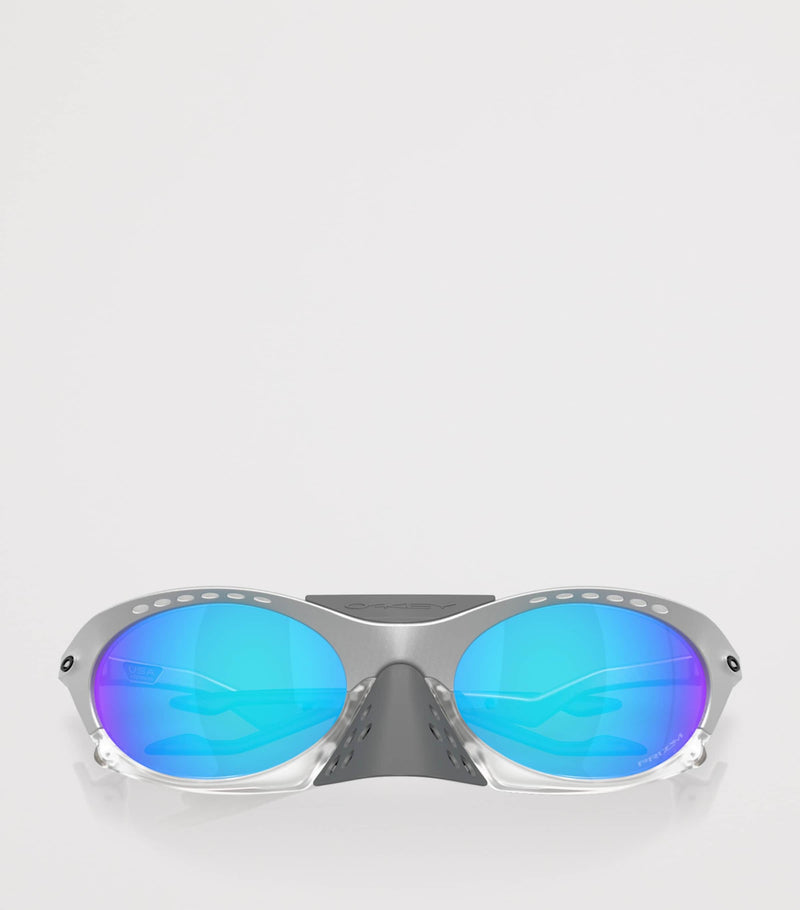 Oakley Plantaris oval sunglasses with Switchlock technology (British brand)