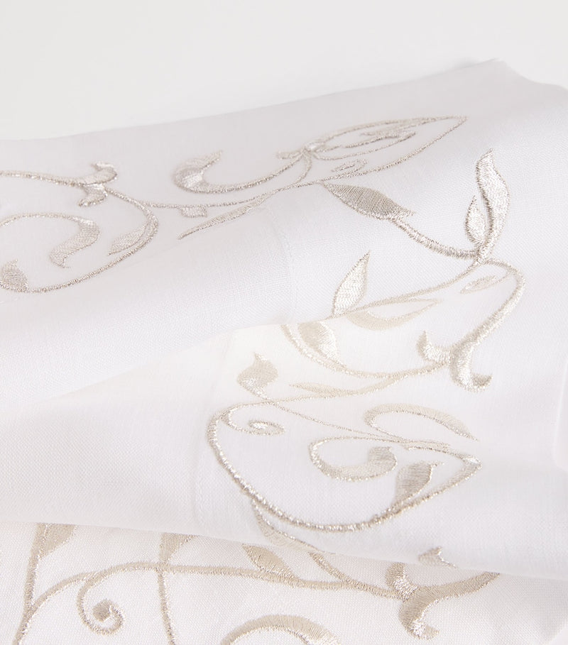 Dea linen embroidered scroll placemat 35cm x 50cm - British product