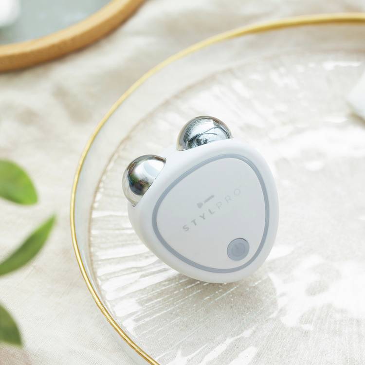STYLPRO Mini microcurrent massager and facial toner (British brand)