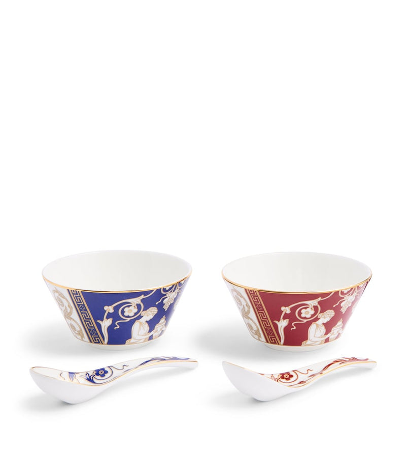 Wedgwood Renaissance soup bowls and spoons set (British brand)