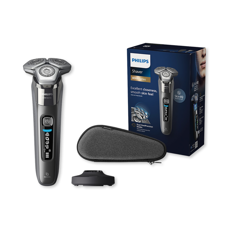 Philips 8000 Series Shaver with hard pouch (British brand)