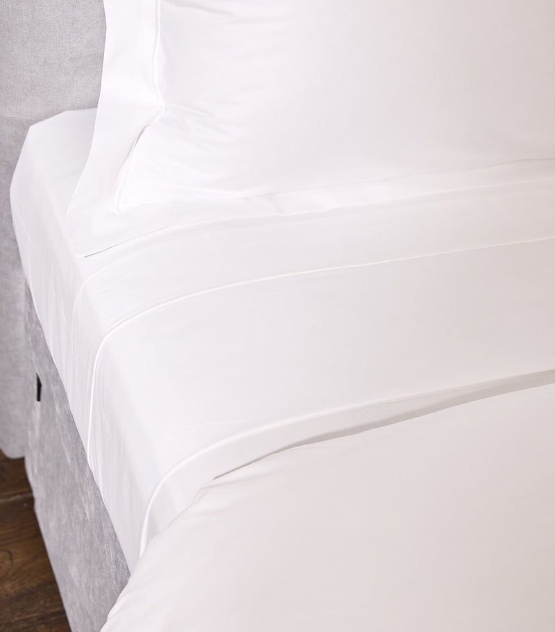 Peter Reed emperor flat sheet with stripe embroidery, 356cm x 292cm, imported from the UK