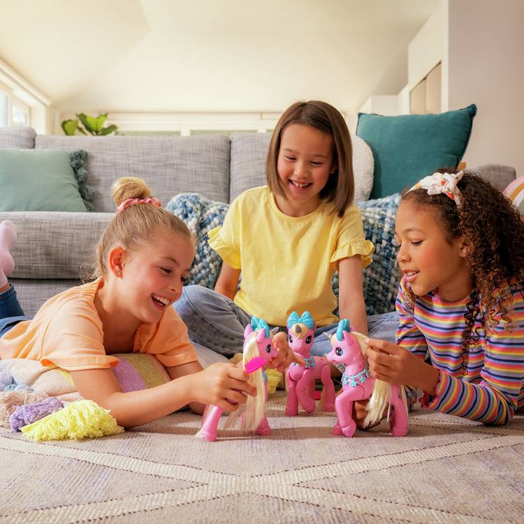 Pets Alive My Magical Unicorn interactive robotic toy, UK version