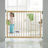 Munchkin wooden safety gate extending 71cm (British brand)