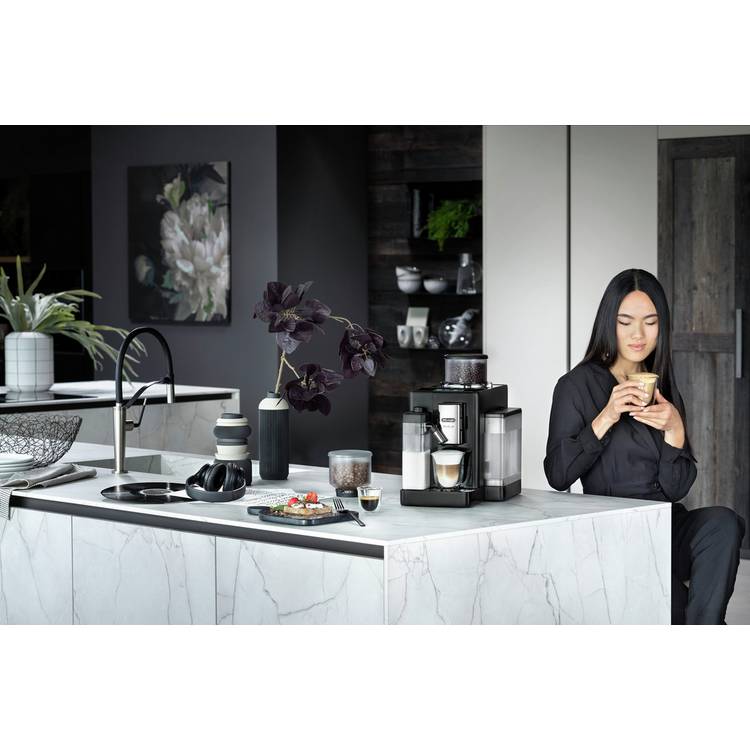 De'Longhi Rivelia bean-to-cup coffee machine, UK version