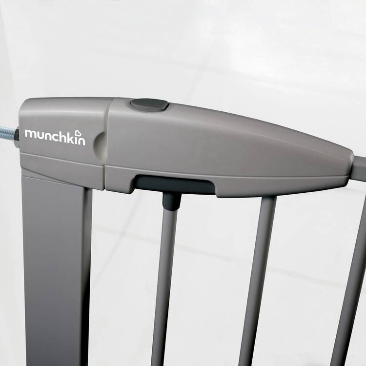 Munchkin Easy Lock Safety Gate silver, UK version
