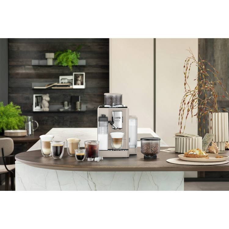 De'Longhi Rivelia bean to cup coffee machine, UK version