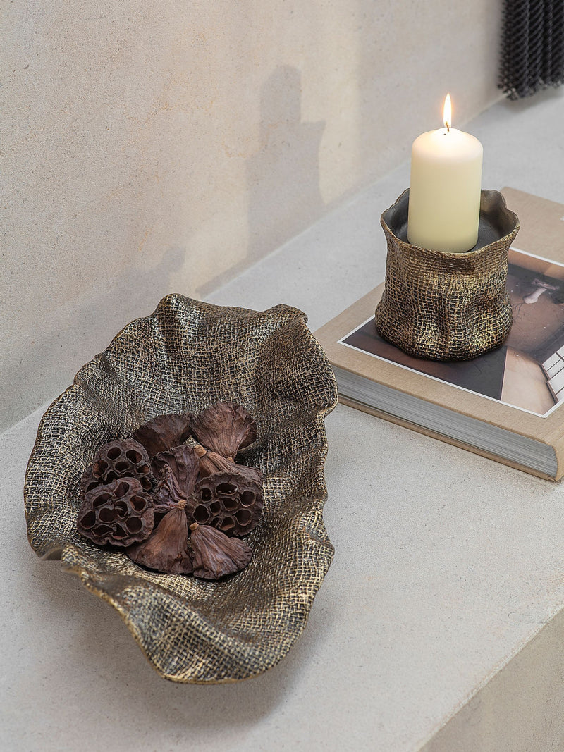Libra Interiors Molten Weave platter antique brass 37x26cm (British brand)