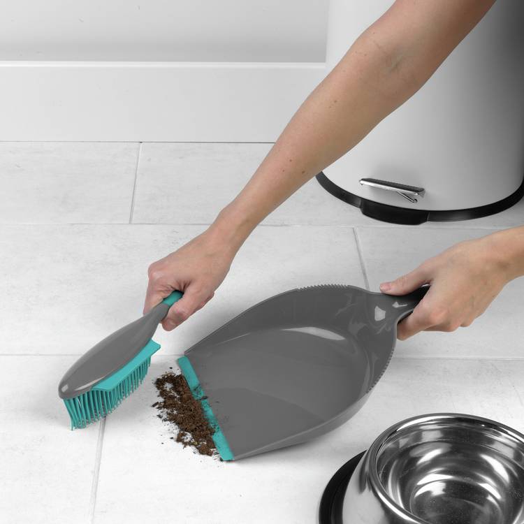 Beldray Pet Plus rubber dustpan and brush set (British brand)