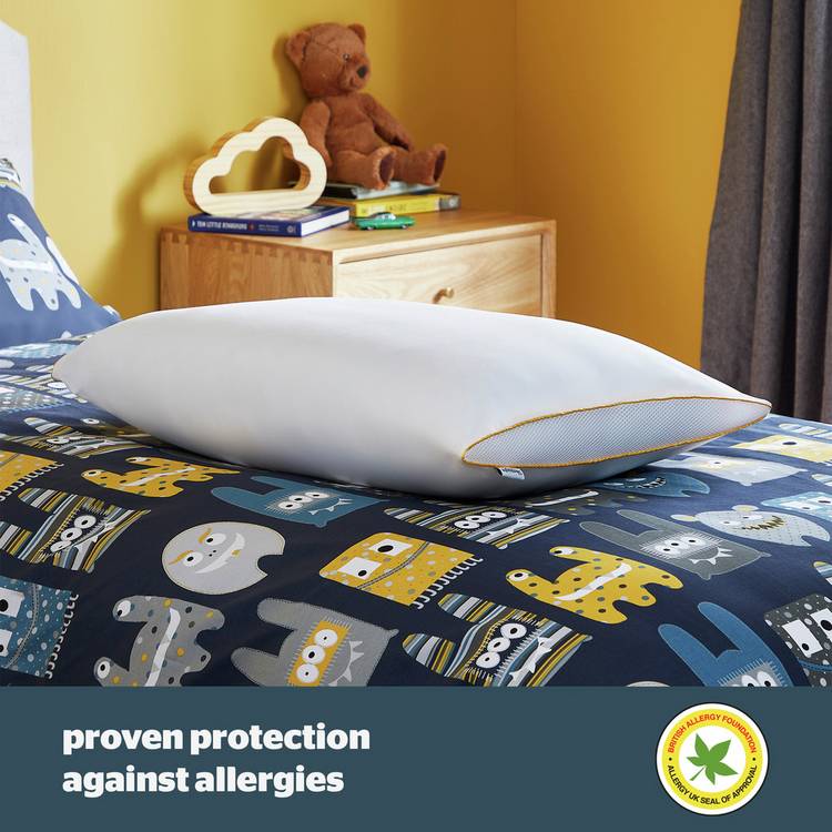 Silentnight Healthy Growth breathable pillow, imported from the UK