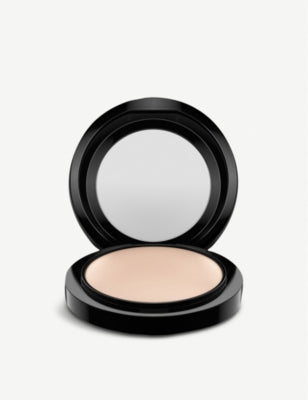 MAC Mineralize Skinfinish Natural face powder 10g, imported from the UK
