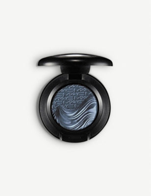 MAC Extra Dimension eyeshadow 1.3g (British brand)