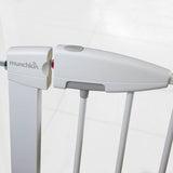 Munchkin Lindam Easy Lock safety gate 76cm - British product