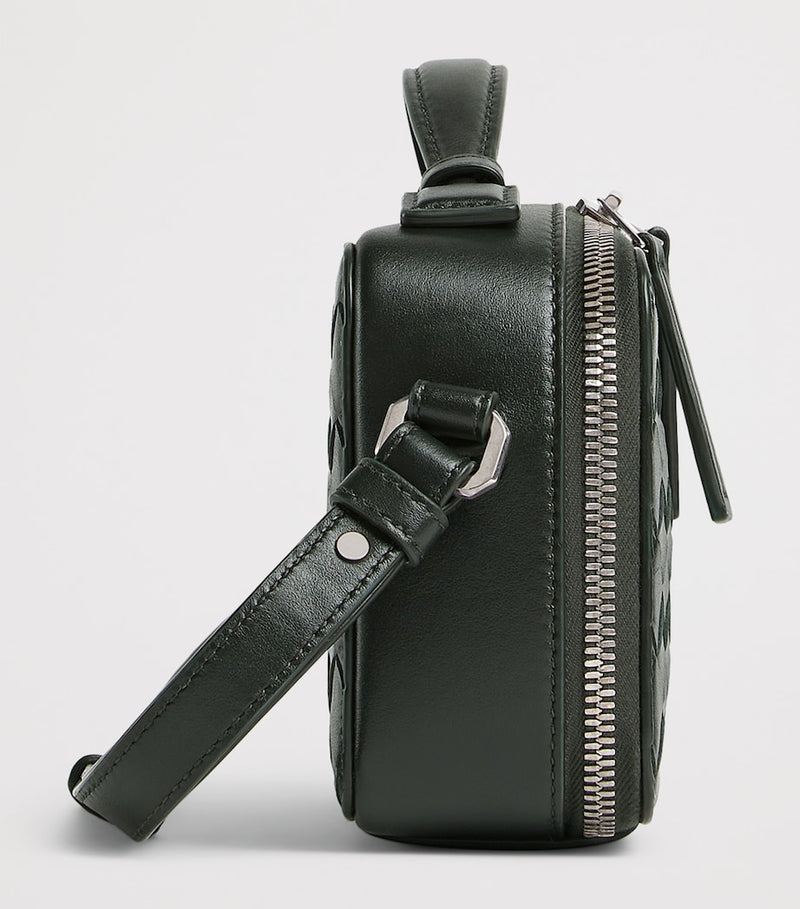 Bottega Veneta Getaway phone pouch, British product