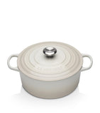 Le Creuset cast iron round casserole dish 26cm, UK version