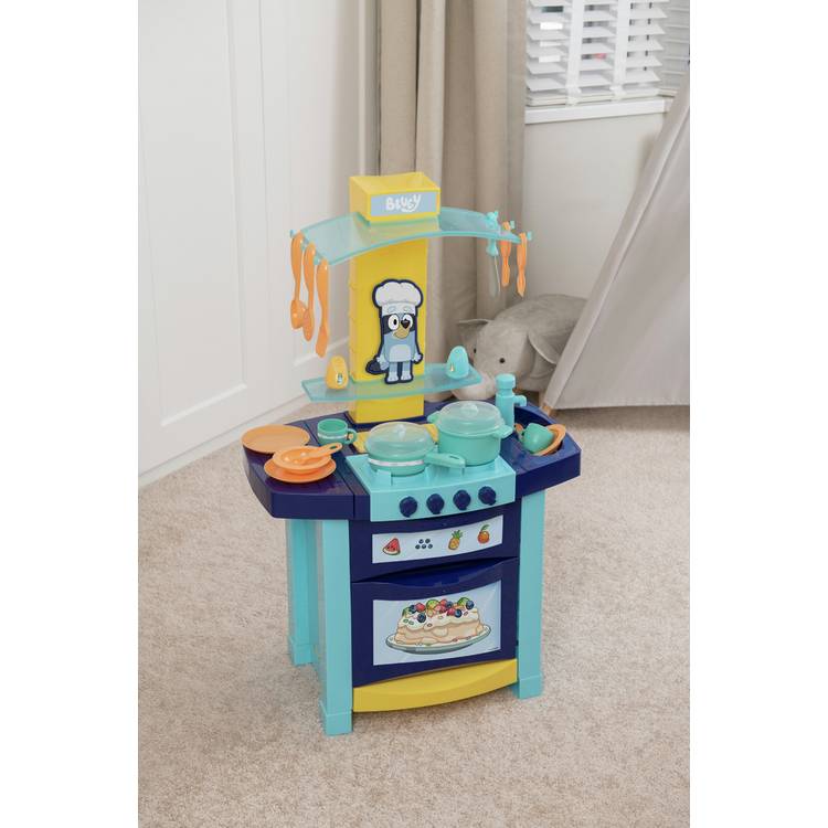 Bluey smart toy kitchen, imported from the UK