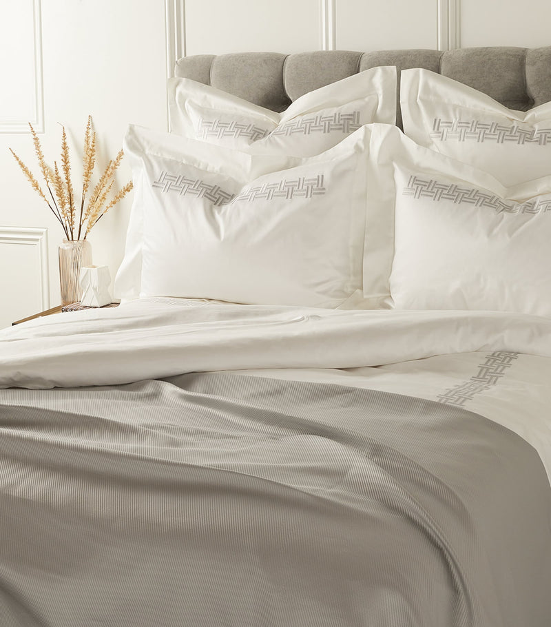 Frette basketweave embroidered super king flat sheet set 270cm x 230cm - British product