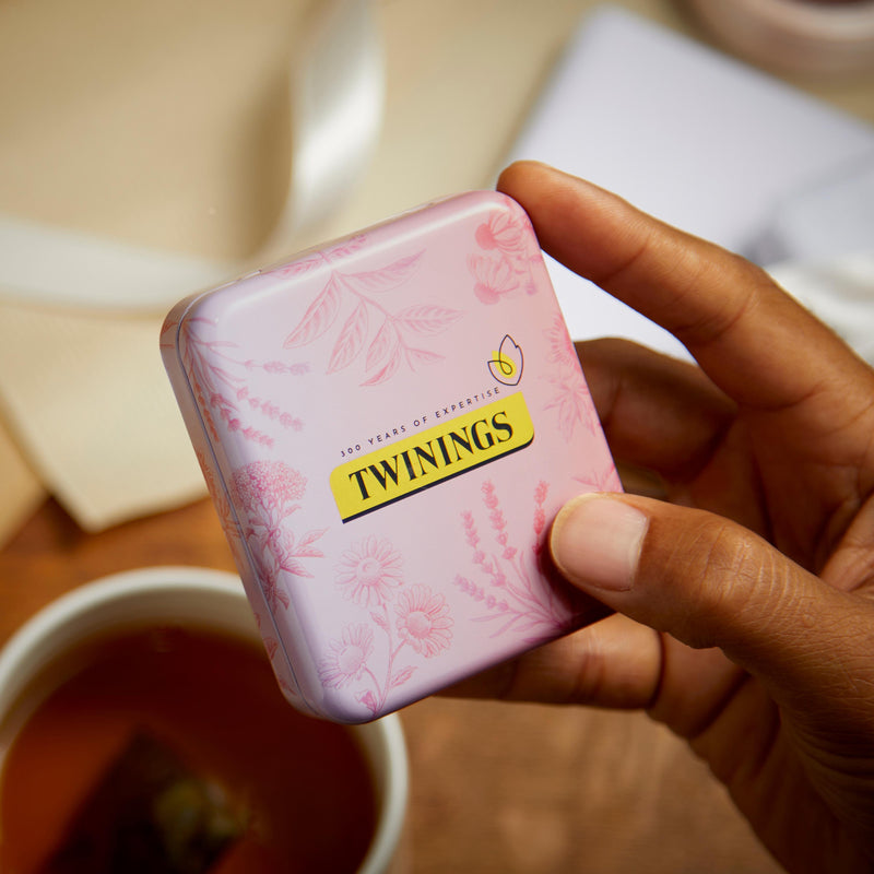 Twinings Pocket Tin Gift with 4 tea bags, UK version