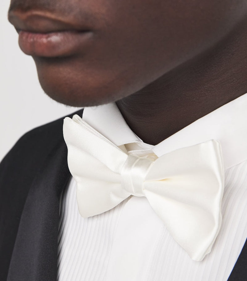 Giorgio Armani large silk pre-tied bowtie - British product