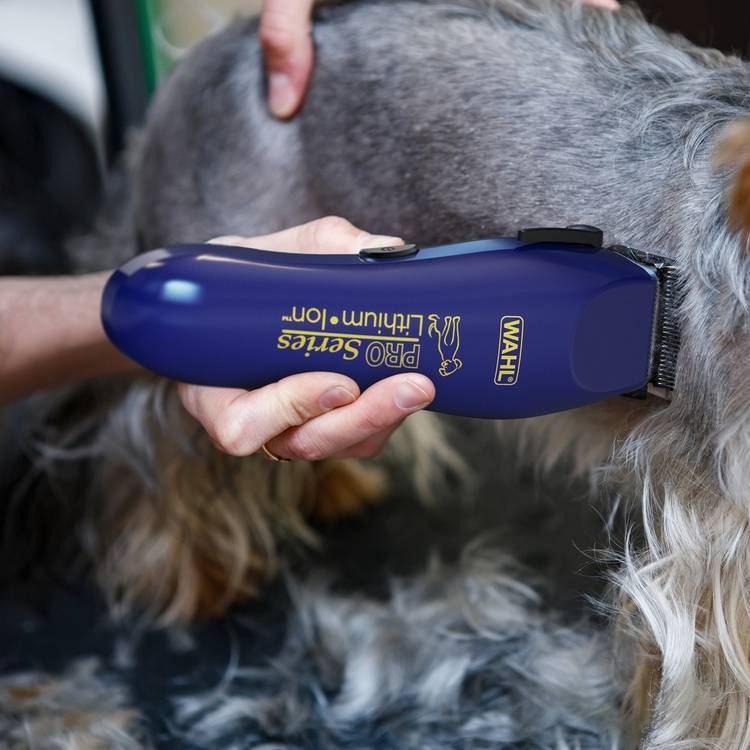 Wahl Pro Series rechargeable dog clipper, imported from the UK
