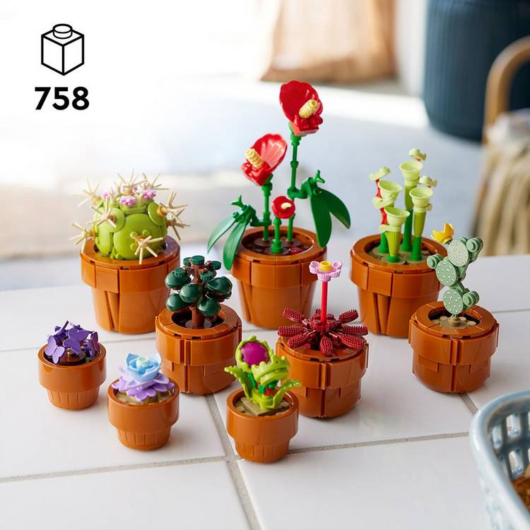 LEGO Tiny Plants botanical set 10329, imported from the UK