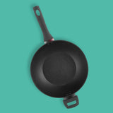 Salter aluminium wok 28cm with lid, imported from the UK