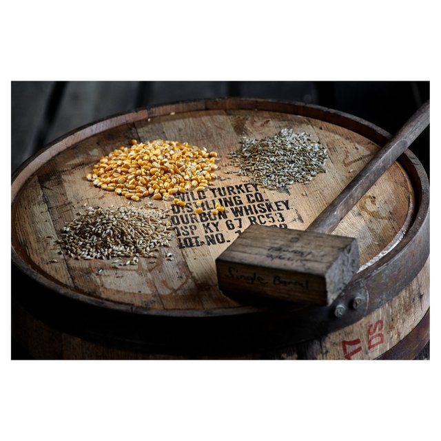 Wild Turkey Kentucky Straight Bourbon Whiskey    70cl GOODS M&S