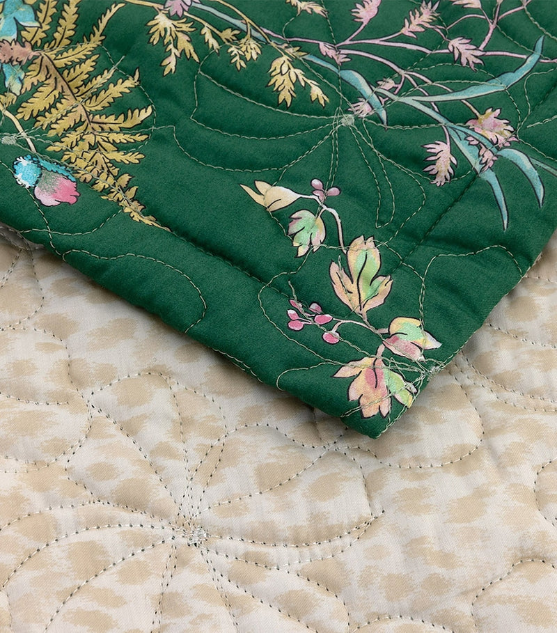 Yves Delorme Contes reversible super king bedcover - British product
