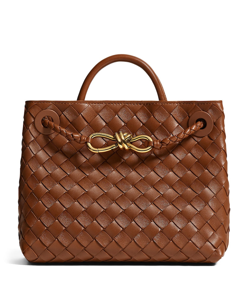 Bottega Veneta Andiamo small leather top-handle bag, UK version