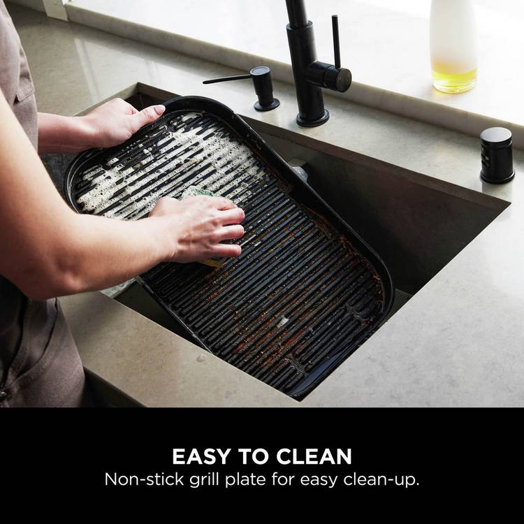 Ninja Woodfire Pro XL BBQ grill and smoker - British product
