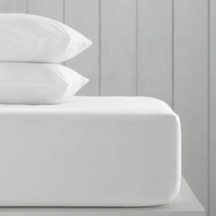 Hotel Signature white double fitted sheets 300 thread count, imported from the UK