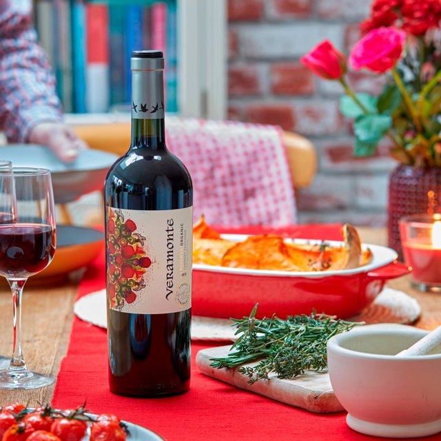 Veramonte Organic Cabernet Sauvignon Colchagua Valley   75cl GOODS M&S