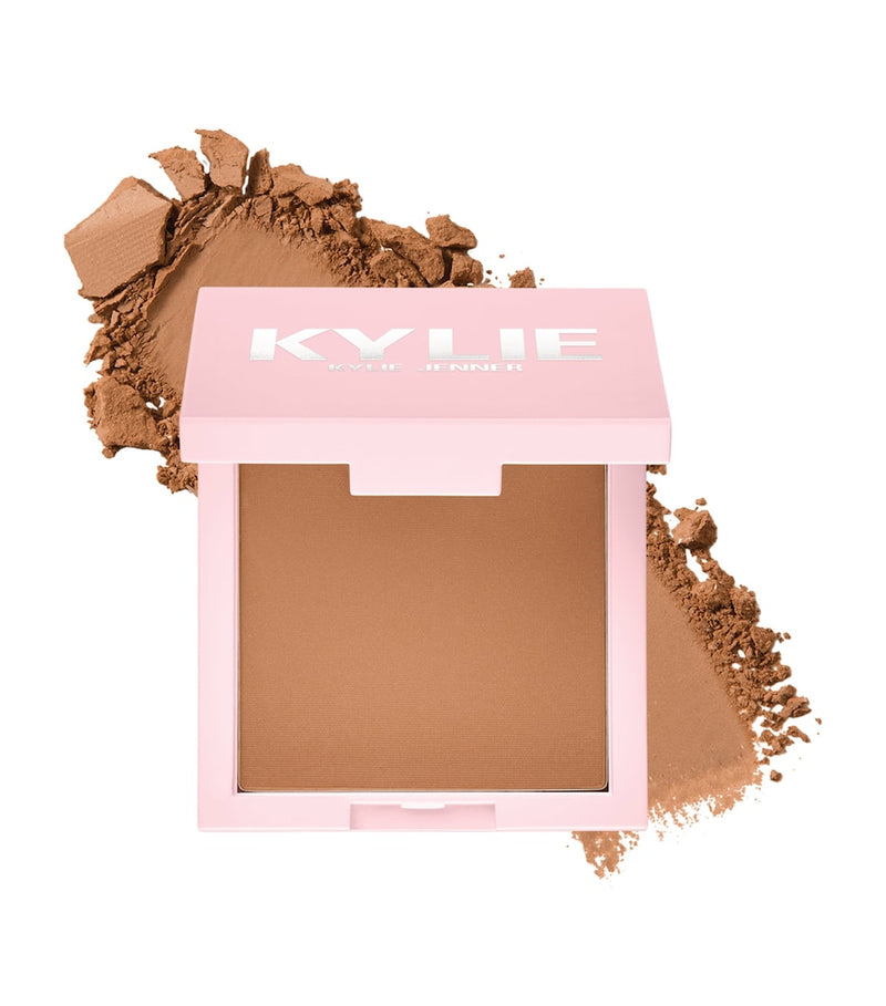Kylie Cosmetics Pressed Bronzing Powder (British brand)