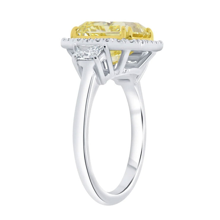 Costco radiant cut fancy yellow diamond halo ring 5.68ctw - British product