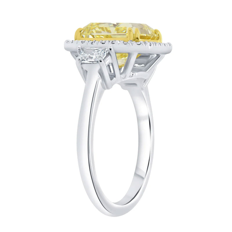 Costco radiant cut fancy yellow diamond halo ring 5.68ctw - British product